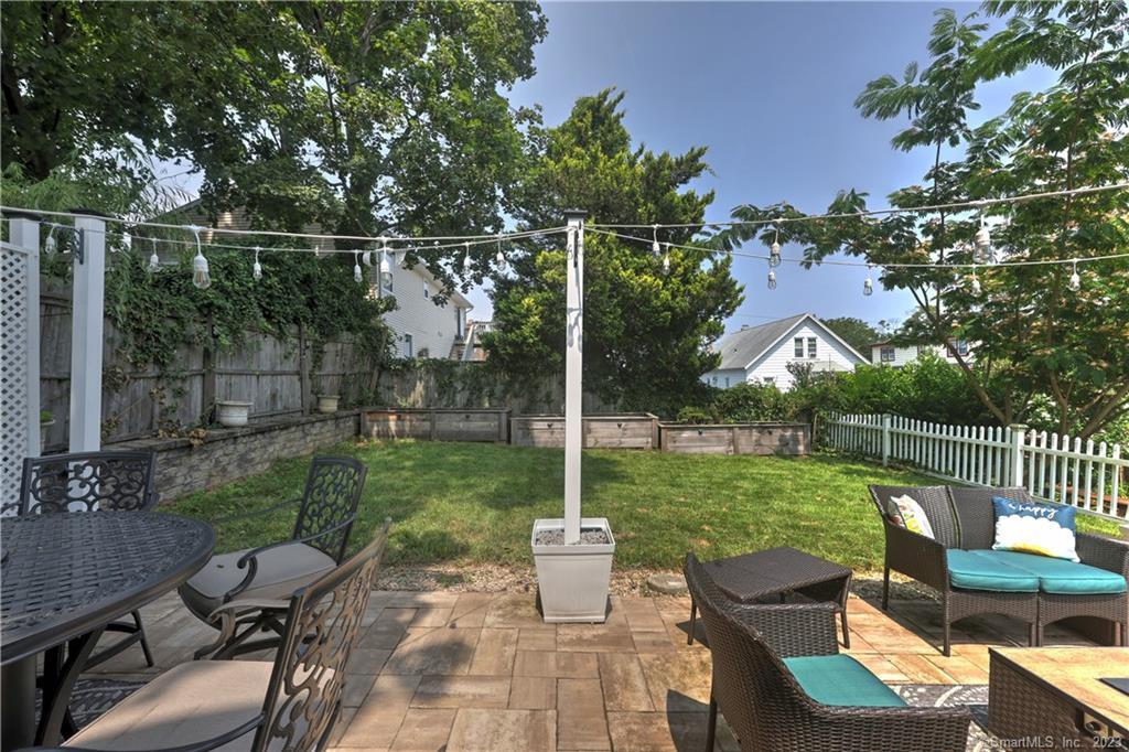 93 Fairview Avenue West Haven CT 06516
