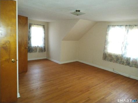 140 Beardsley Park Terrace Bridgeport CT 06610
