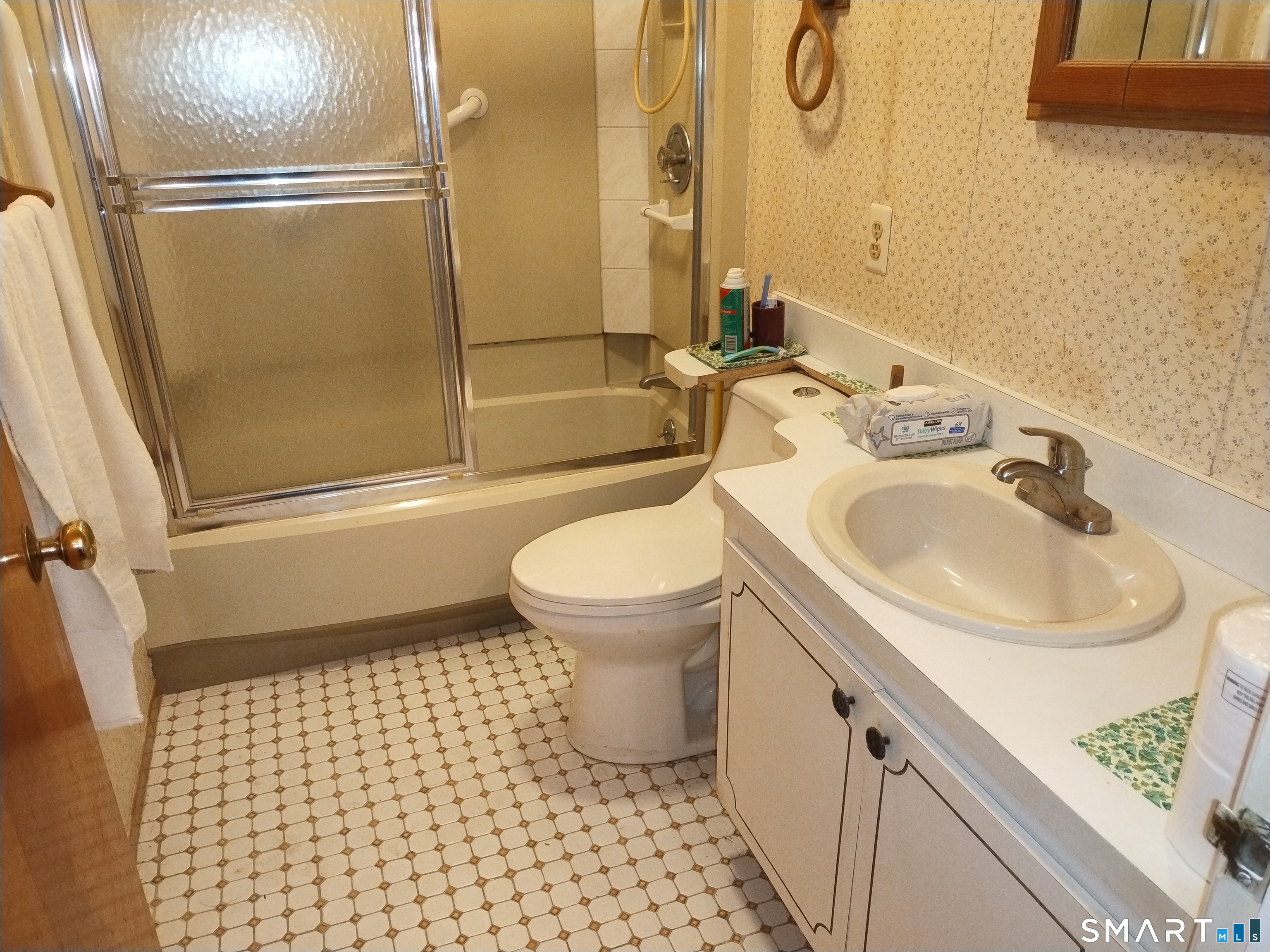 140 Beardsley Park Terrace Bridgeport CT 06610