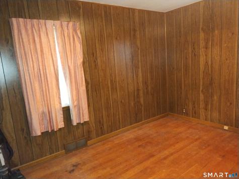 140 Beardsley Park Terrace Bridgeport CT 06610