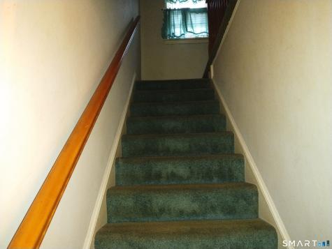 140 Beardsley Park Terrace Bridgeport CT 06610