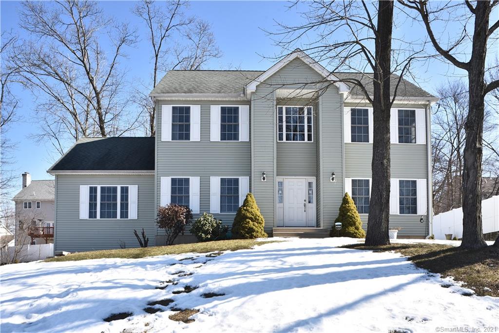 816 Maple Hill Road Naugatuck CT 06770
