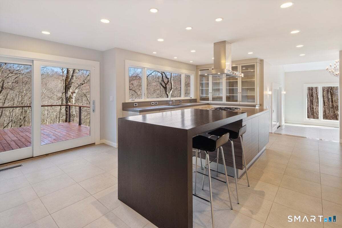9 Patchen Lane Weston CT 06883