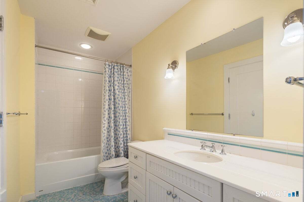 9 Patchen Lane Weston CT 06883