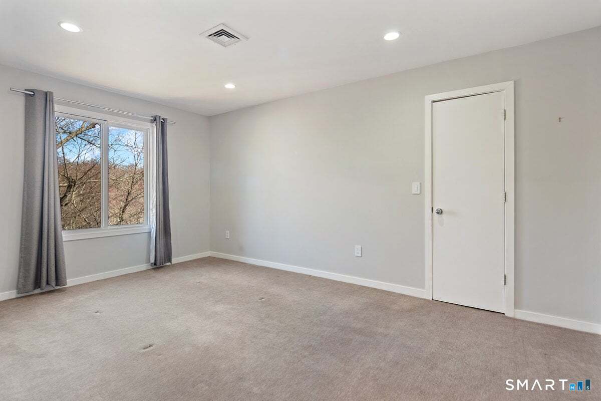 9 Patchen Lane Weston CT 06883