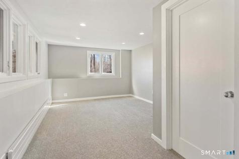 9 Patchen Lane Weston CT 06883