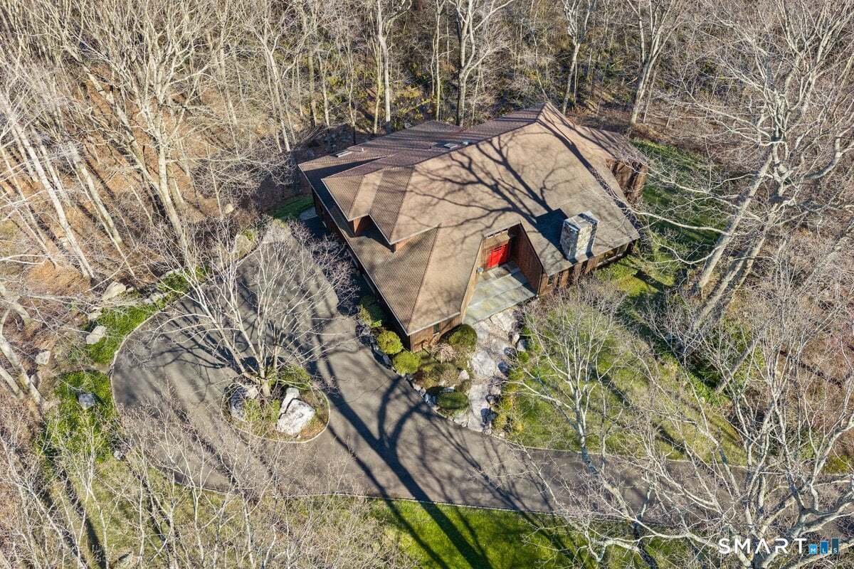 9 Patchen Lane Weston CT 06883