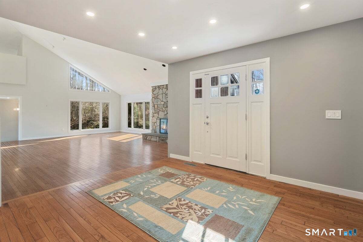 9 Patchen Lane Weston CT 06883
