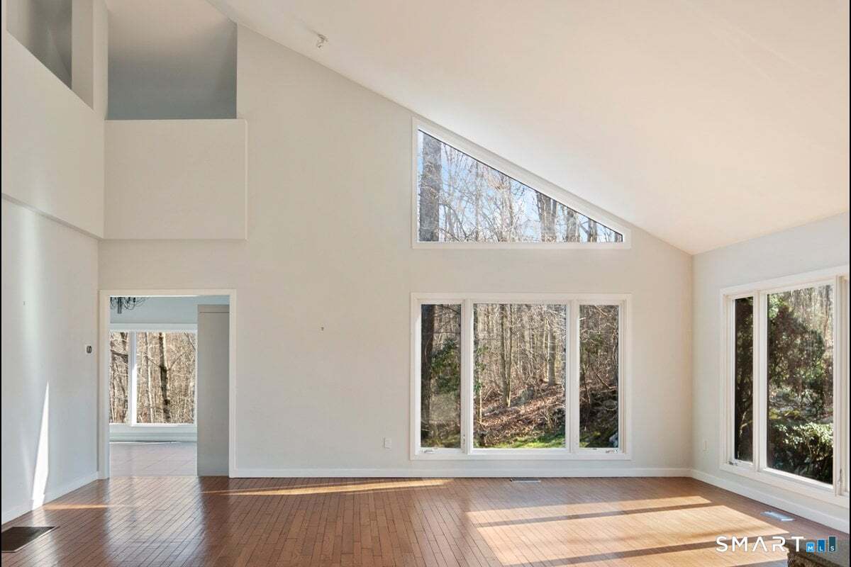 9 Patchen Lane Weston CT 06883