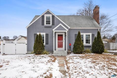 9 Robin Road Manchester CT 06042