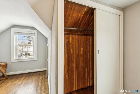 9 Robin Road Manchester CT 06042