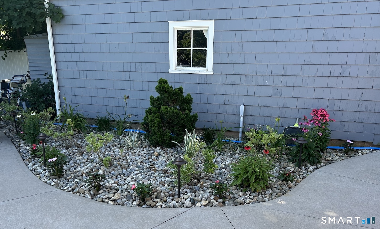 9 Robin Road Manchester CT 06042