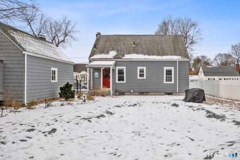 9 Robin Road Manchester CT 06042