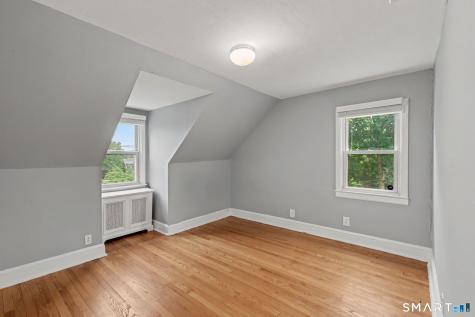 77 Round Hill Road Fairfield CT 06824