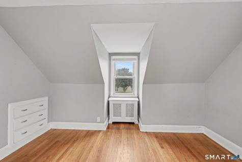 77 Round Hill Road Fairfield CT 06824