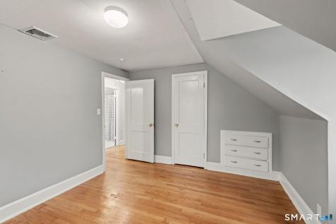 77 Round Hill Road Fairfield CT 06824