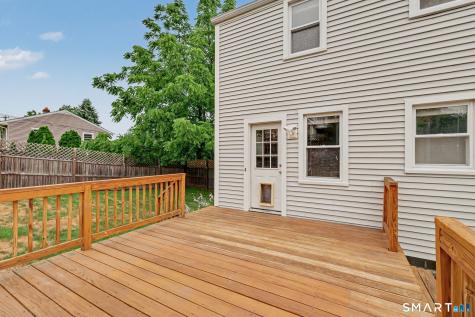 77 Round Hill Road Fairfield CT 06824