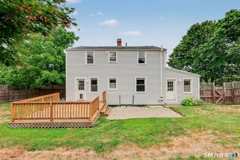 77 Round Hill Road Fairfield CT 06824