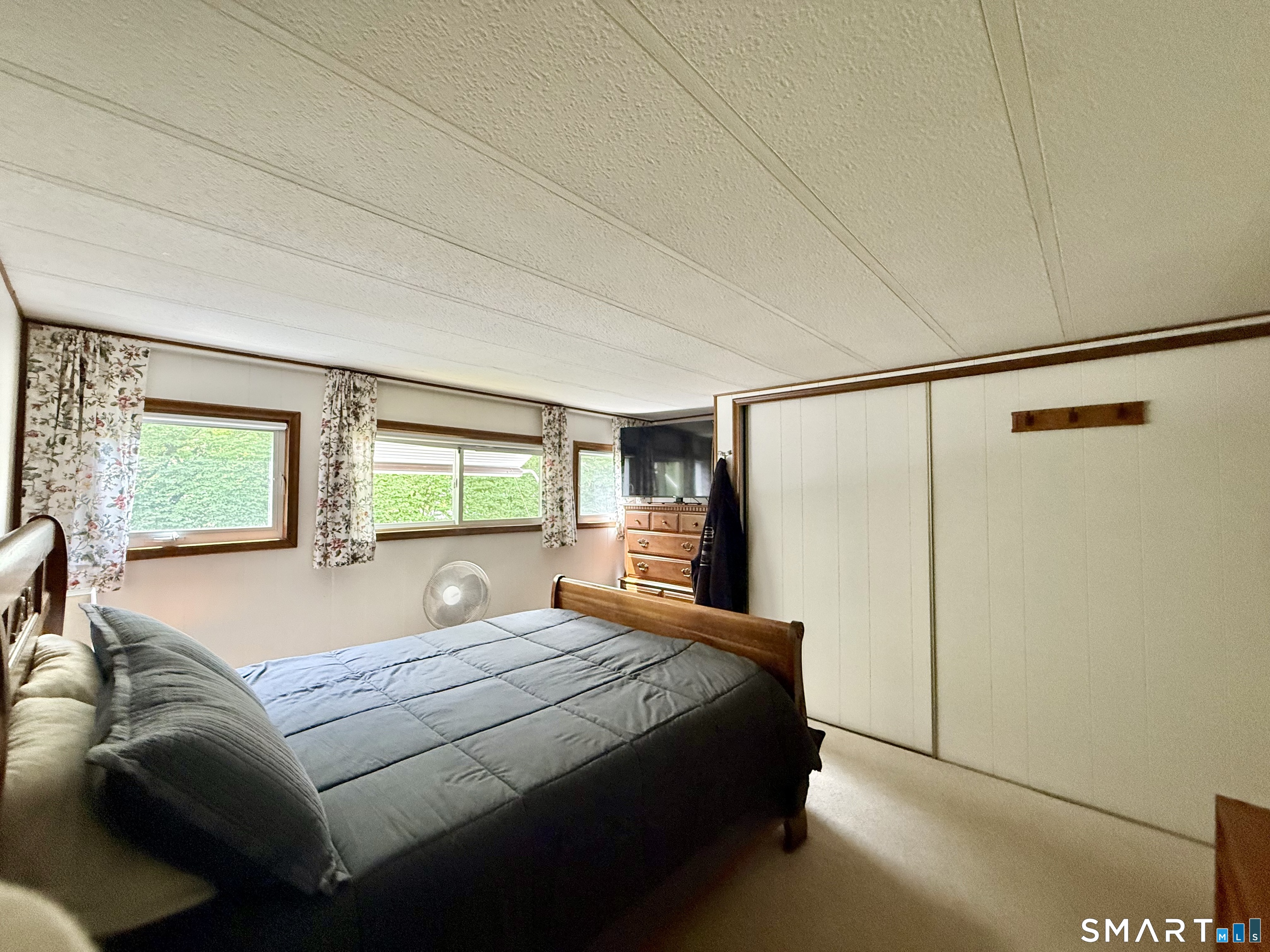 14 Arapaho Drive East Hartford CT 06118