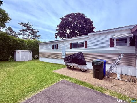 14 Arapaho Drive East Hartford CT 06118