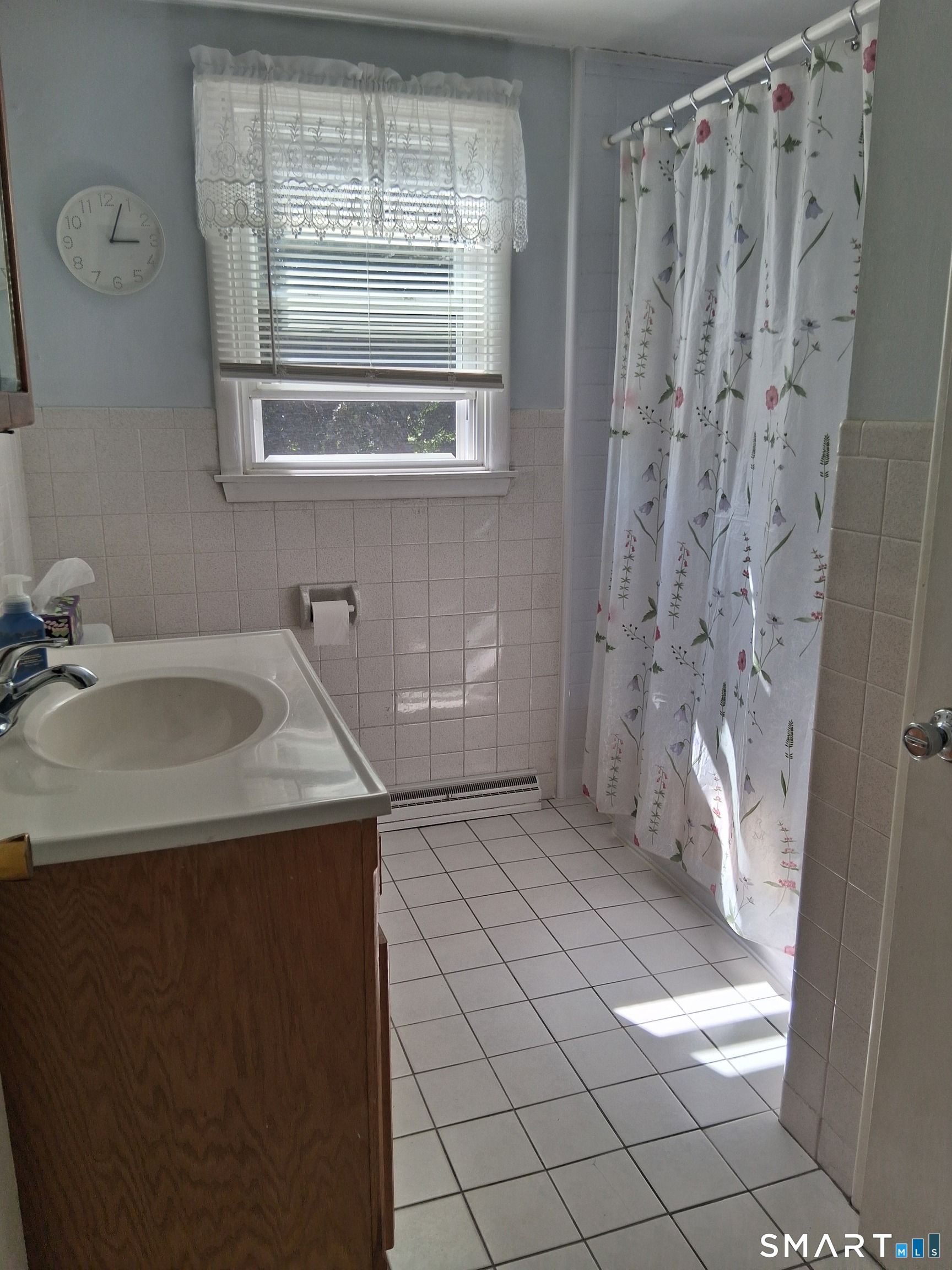 18 Papa Lane North Haven CT 06473