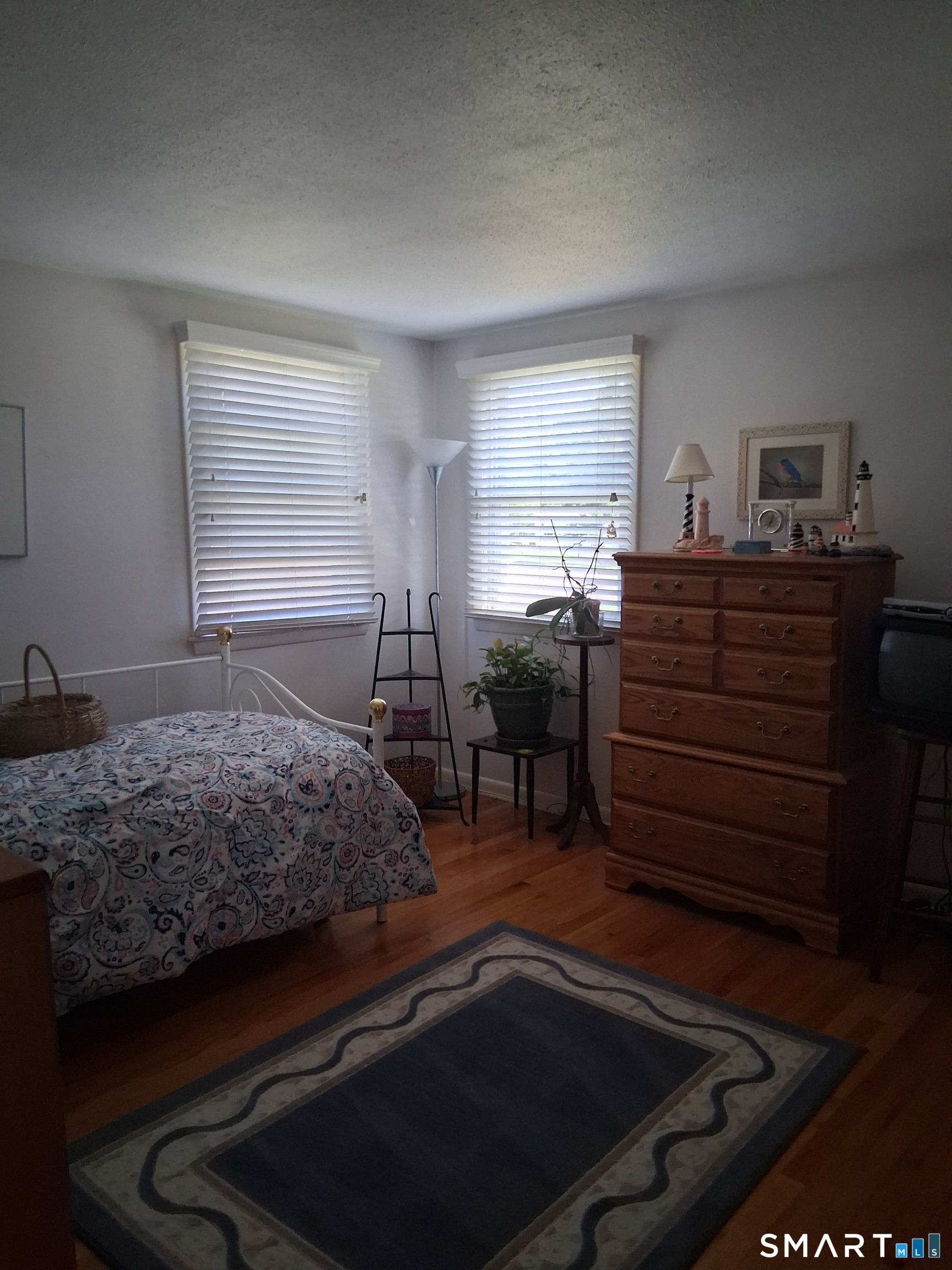 18 Papa Lane North Haven CT 06473