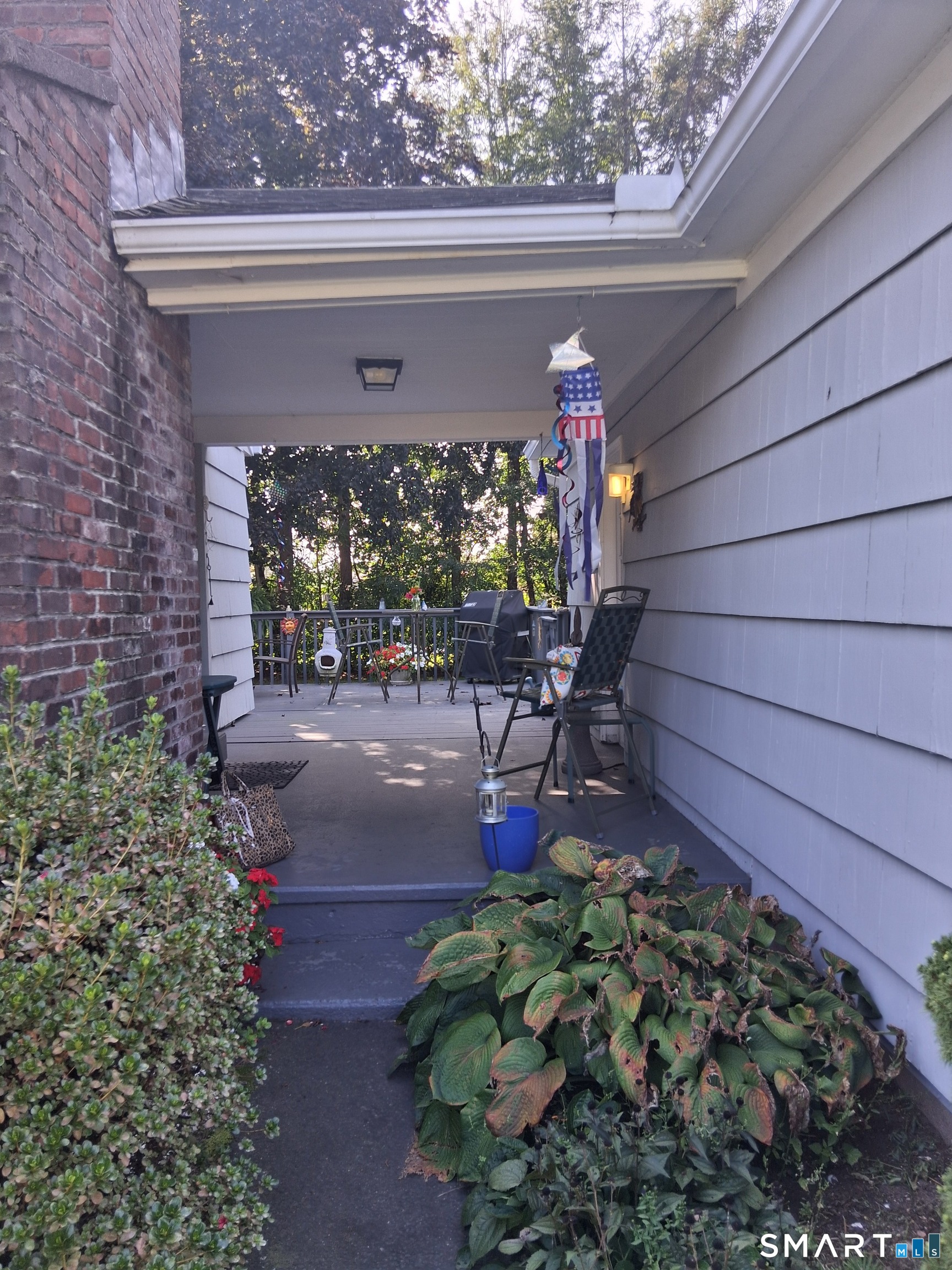 18 Papa Lane North Haven CT 06473