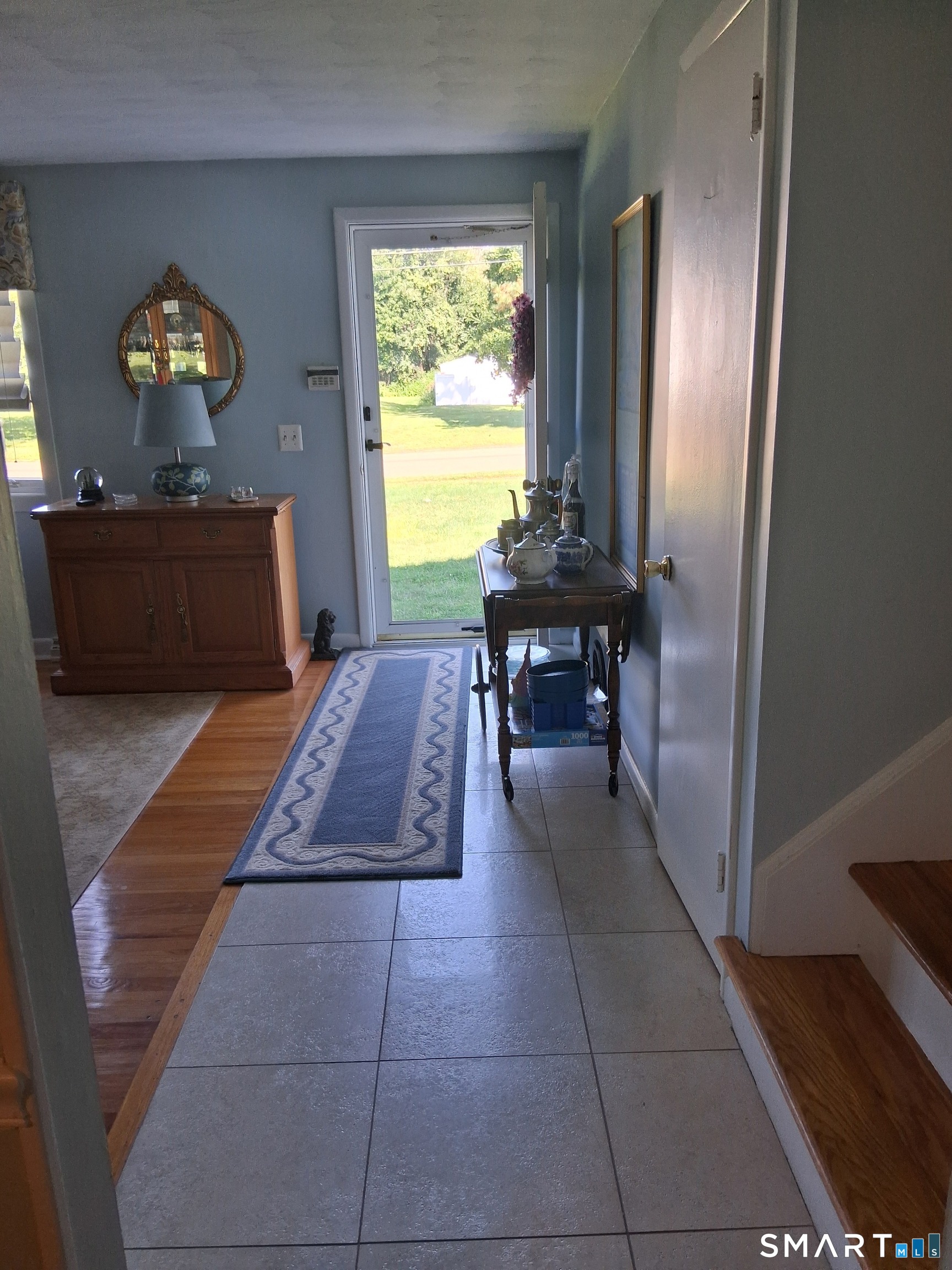 18 Papa Lane North Haven CT 06473