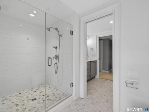 11 Westwood Drive Waterford CT 06385
