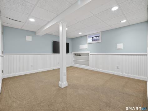 11 Westwood Drive Waterford CT 06385