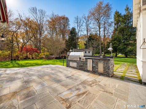 11 Westwood Drive Waterford CT 06385