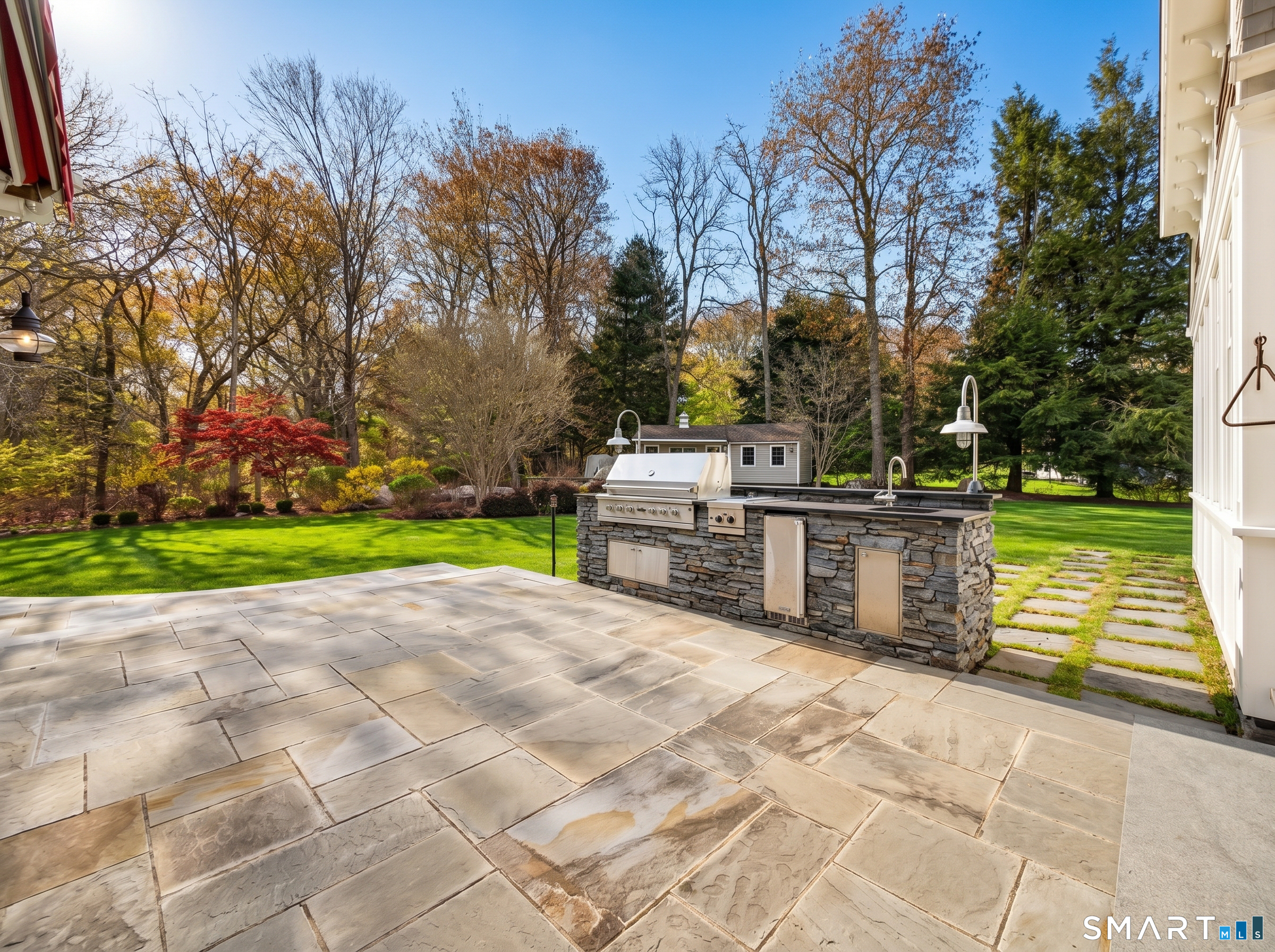 11 Westwood Drive Waterford CT 06385