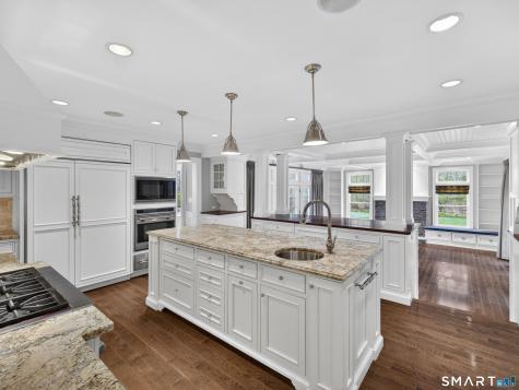 11 Westwood Drive Waterford CT 06385