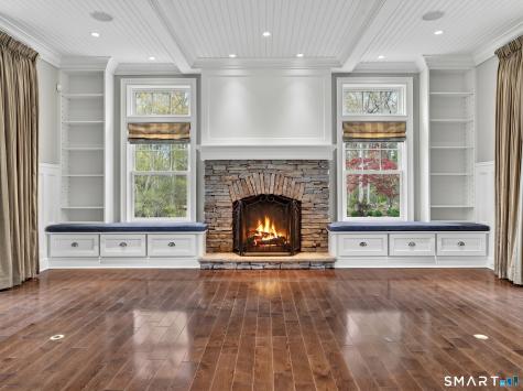 11 Westwood Drive Waterford CT 06385