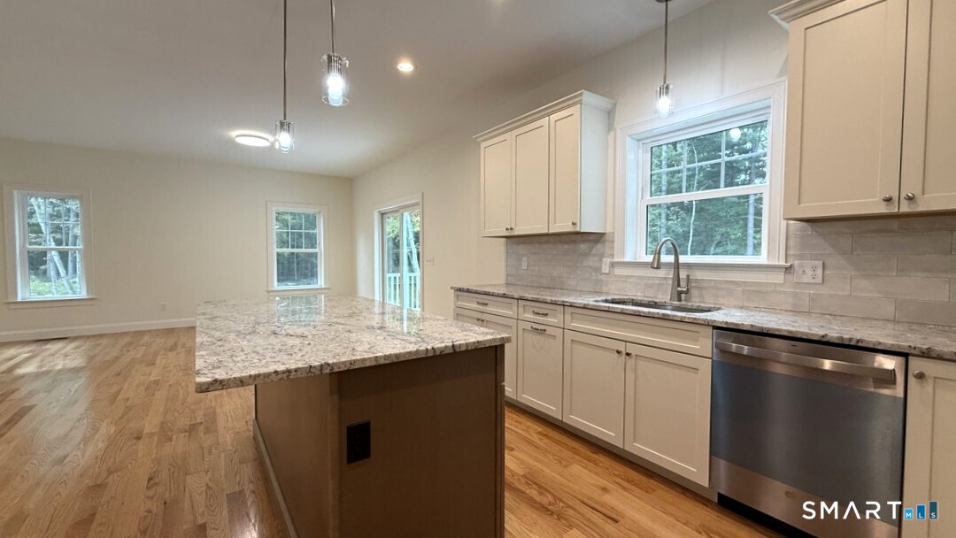 48 Wyllys Farm Road Mansfield CT 06250