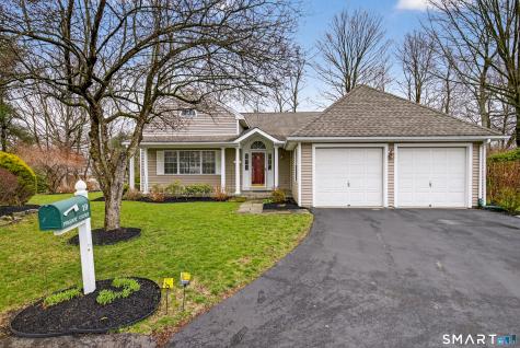 19 Pequot Court Monroe CT 06468