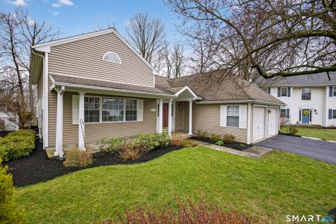 19 Pequot Court Monroe CT 06468