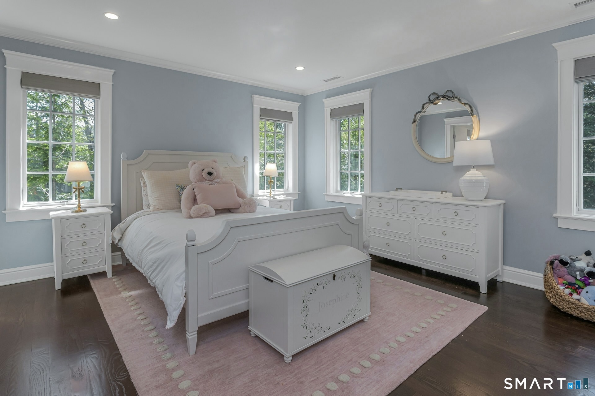 44 Maple Street Darien CT 06820