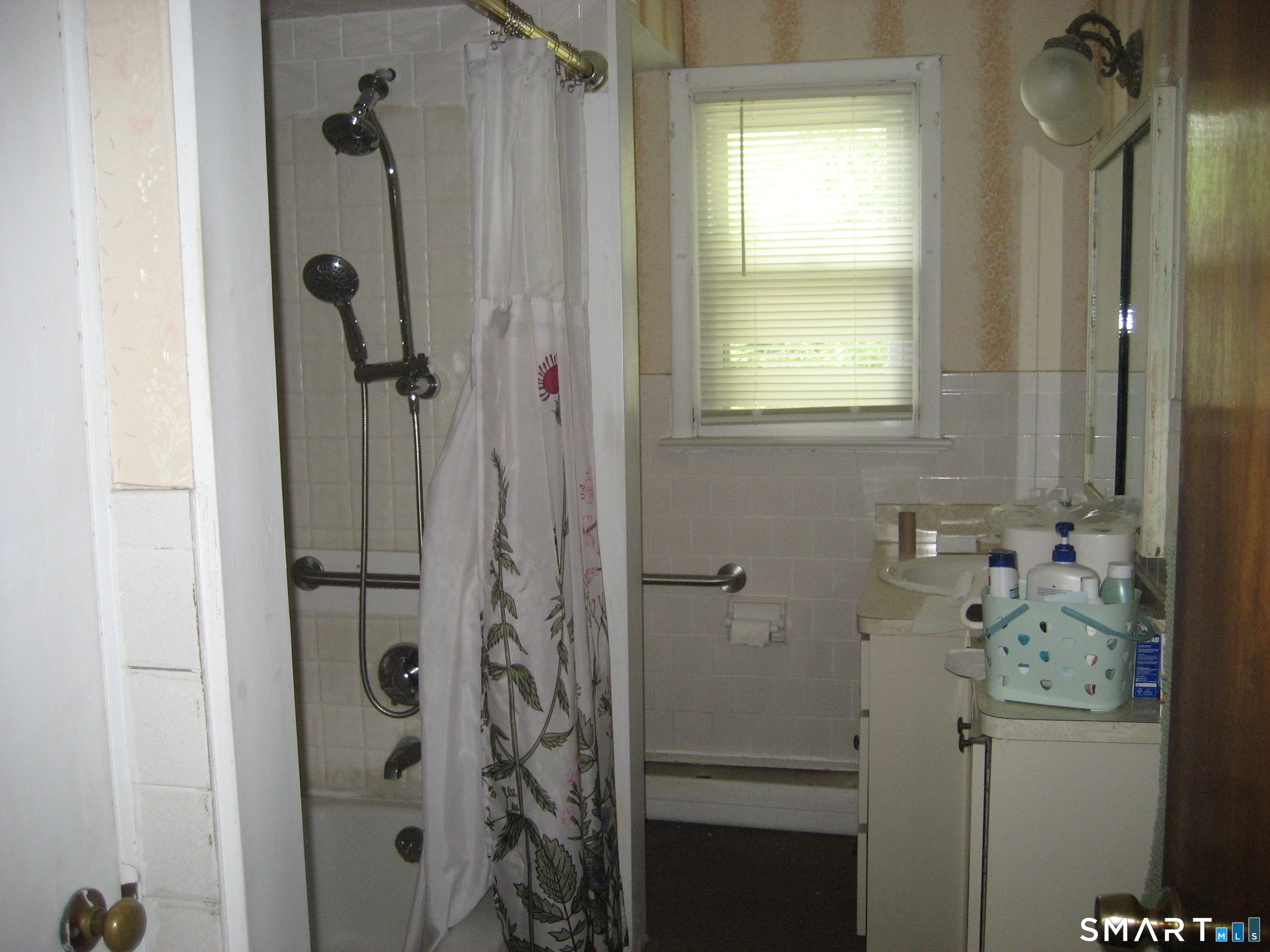 17 Deerbrook Road Norwich CT 06360