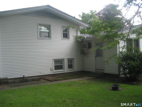 17 Deerbrook Road Norwich CT 06360