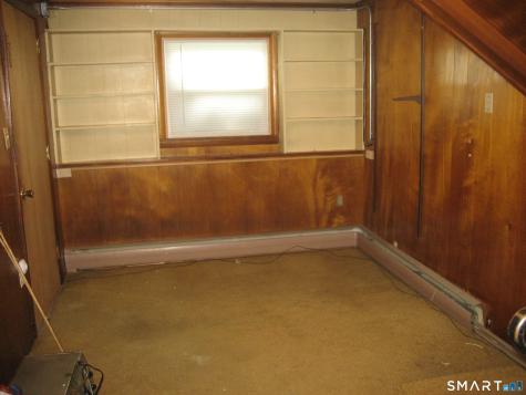 17 Deerbrook Road Norwich CT 06360