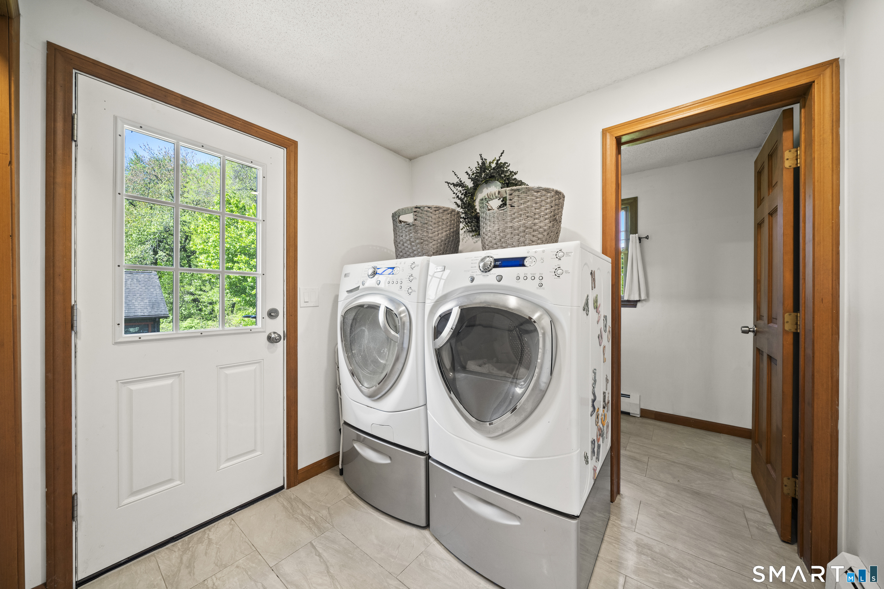 24 Still Lane Enfield CT 06082