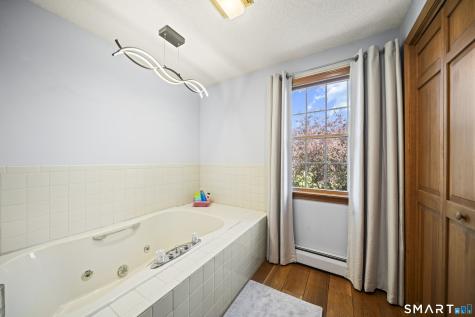 24 Still Lane Enfield CT 06082