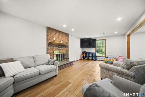 24 Still Lane Enfield CT 06082