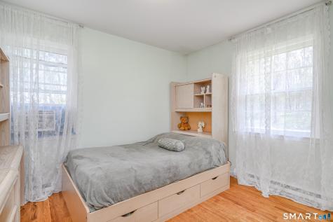9 Rita Drive New Fairfield CT 06812