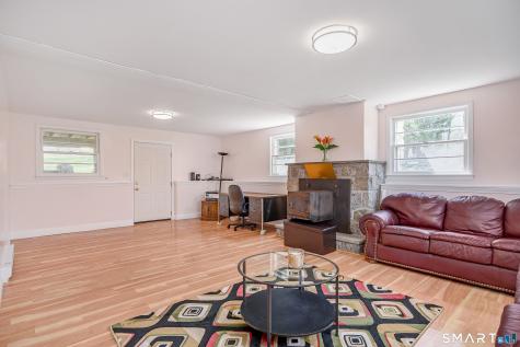 9 Rita Drive New Fairfield CT 06812