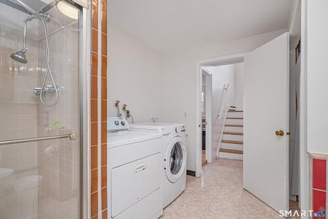 9 Rita Drive New Fairfield CT 06812