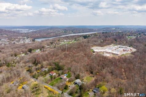 9 Rita Drive New Fairfield CT 06812