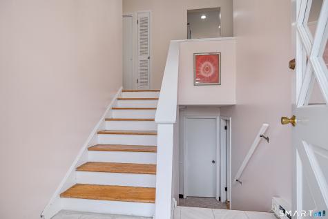 9 Rita Drive New Fairfield CT 06812