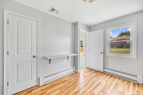 27 Skyline Drive Brookfield CT 06804